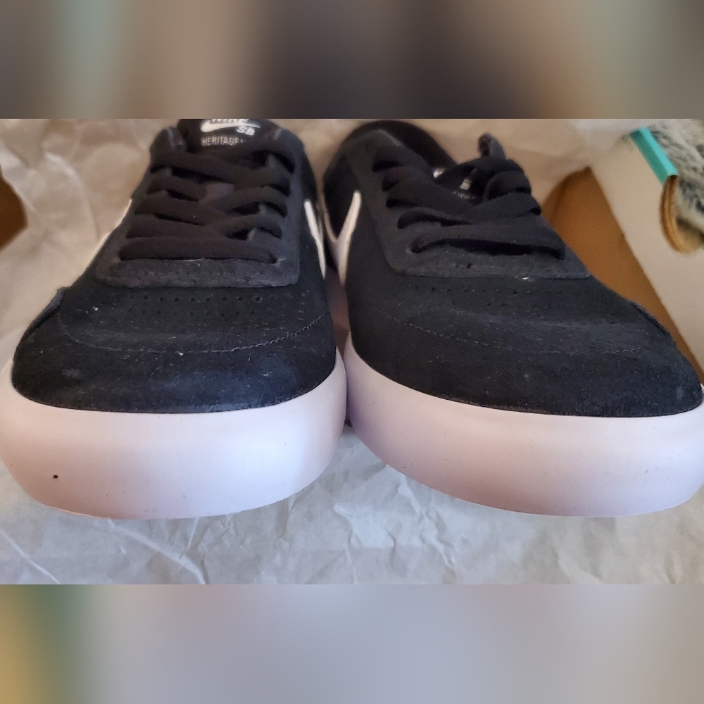 Nike SB Heritage VULC Classic Black & White Skater Street Shoe Sneakers NIB - Picture 5 of 11